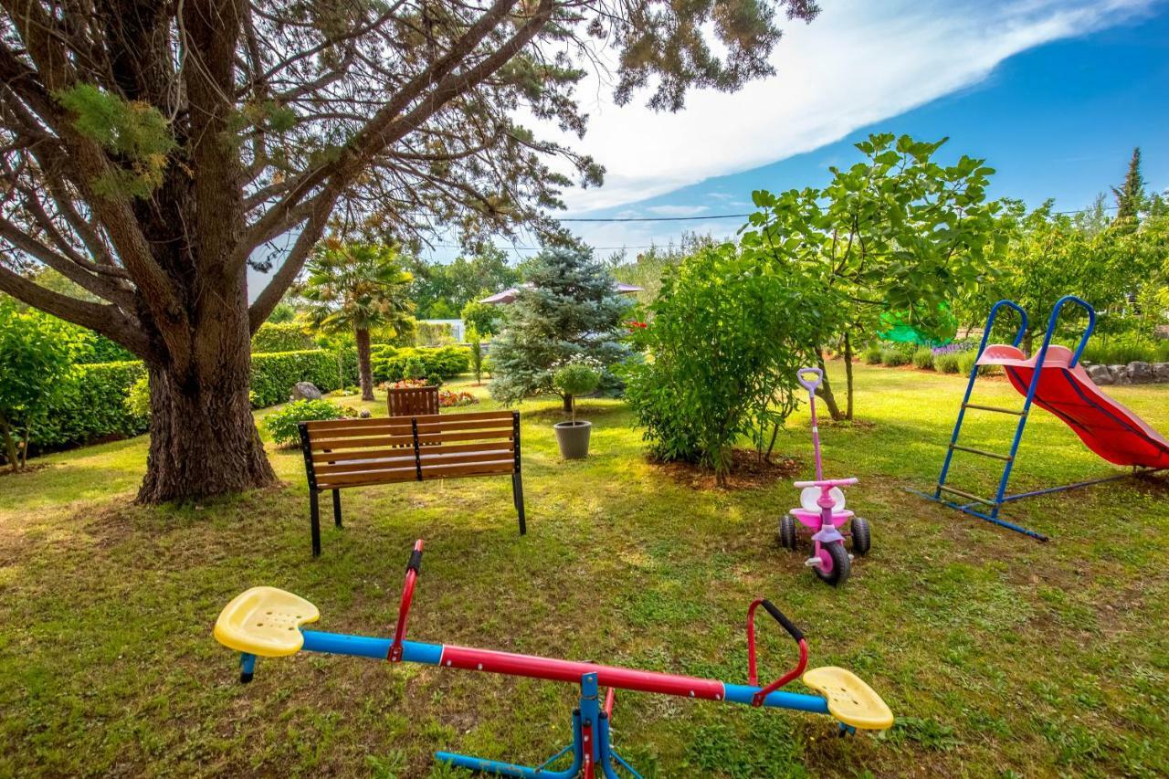 Garden paradise App Sveti Vid-Miholjice Extérieur photo